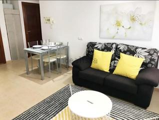 Location Appartement  Avenida de lugo. Gran oportunidad!!! se alquila piso por curso académico en la av