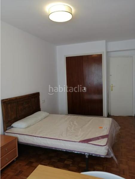 Foto 077ece07-ad57-4668-94d2-f0c1f8314efc. Rent flat in Ensanche - Sar Santiago de Compostela