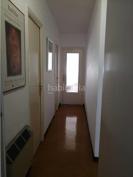 Foto c28a6a8c-44b5-4c8e-acd3-88f756562624. Rent flat in Ensanche - Sar Santiago de Compostela