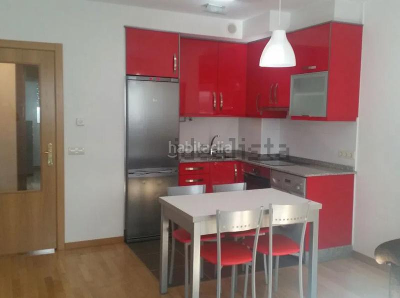 Foto 7adf402c-cf56-47e6-8b71-2e05f6ed9876. Pis a Castiñeiriño - Cruceiro de Sar Santiago de Compostela