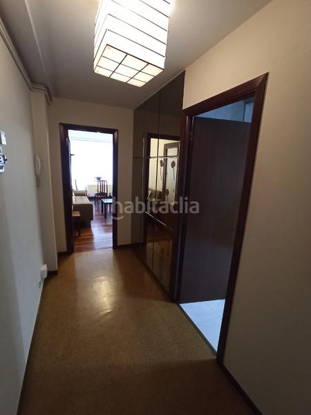 Foto 9b5a2df3-e7d5-4c45-8532-3870def3f32a. Miete etagenwohnung in Ensanche - Sar Santiago de Compostela