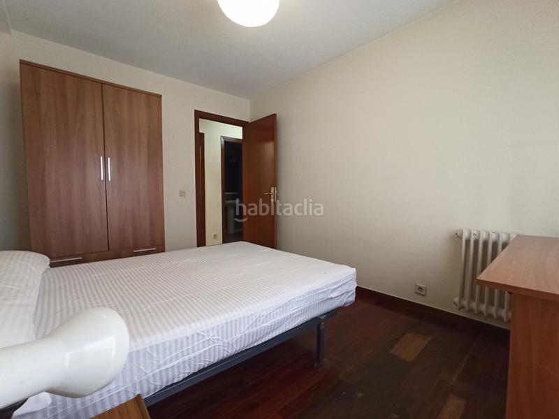 Foto ccedaba7-caf7-4a85-a96c-a21597cc8292. Miete etagenwohnung in Ensanche - Sar Santiago de Compostela