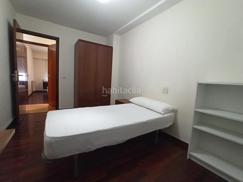 Foto d3a16f30-aecf-4daa-a127-5b081104c710. Miete etagenwohnung in Ensanche - Sar Santiago de Compostela