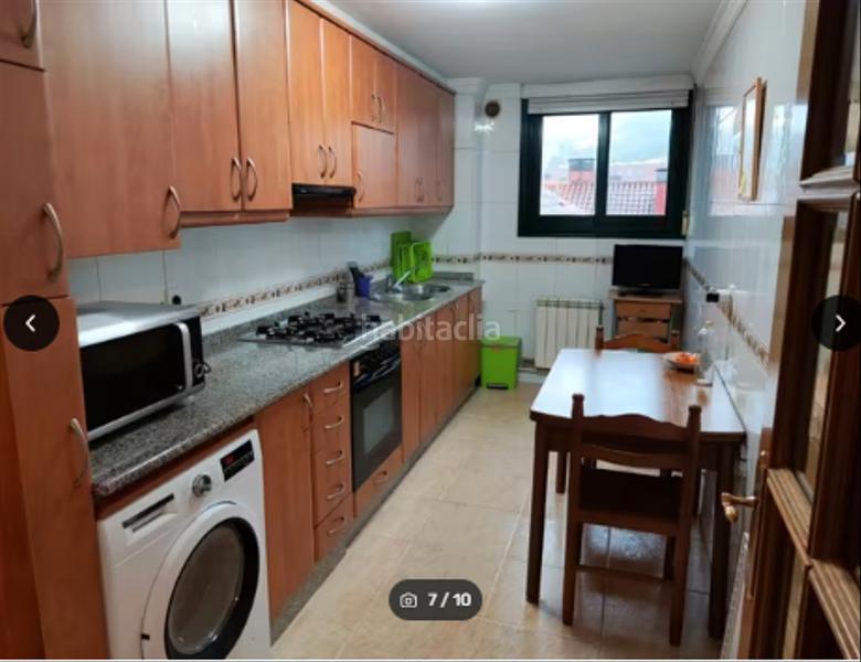 Foto 0245f190-c0e0-4268-9b83-b0c945550279. Miete etagenwohnung in Castiñeiriño - Cruceiro de Sar Santiago de Compostela