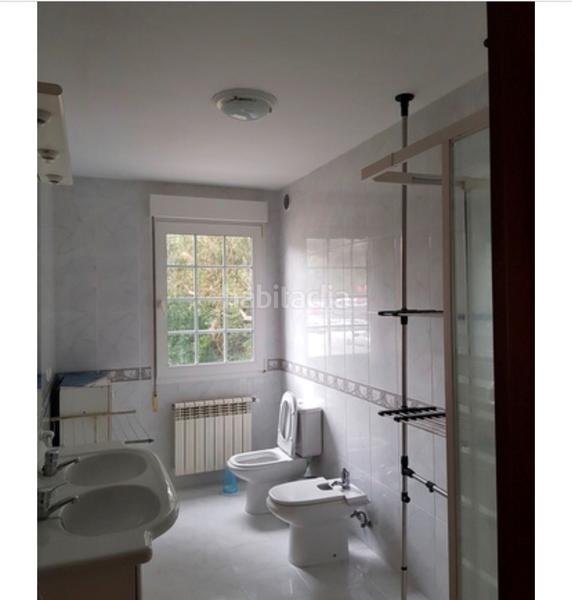 Foto da7dd04b-2c8a-4d28-9c4b-e14531b4af29. Rent flat in Castiñeiriño - Cruceiro de Sar Santiago de Compostela