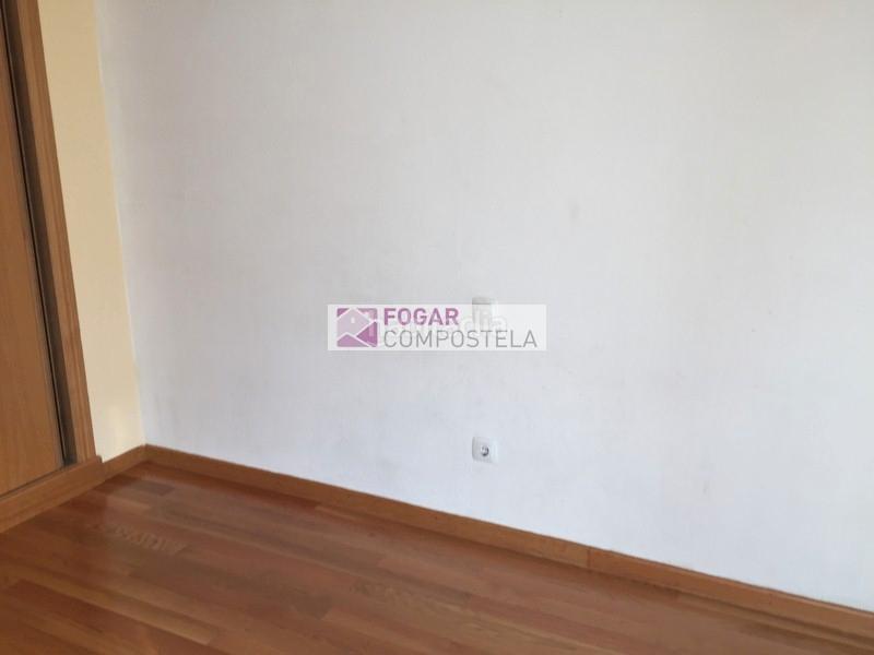 Foto e9df456d-17d3-4b7a-a0fc-6b68310f84f7. Location appartement dans Campus Norte - San Caetano Santiago de Compostela