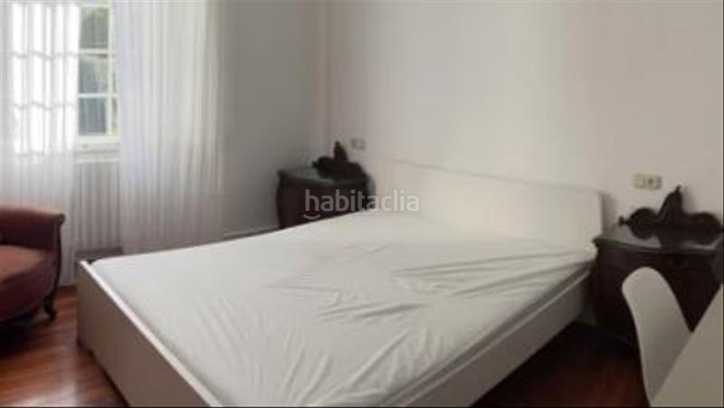 Foto 8243c042-02bb-4c20-80a7-9c969ae8ce1a. Rent flat in Casco Histórico Santiago de Compostela