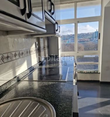 Foto 991eec9c-d07e-47f4-a8e3-34e4e35fb132. Piso en Someso - Matogrande Coruña (A)