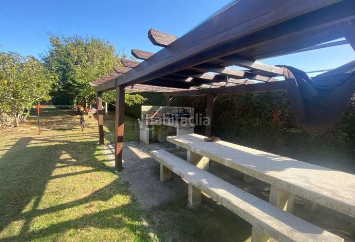 Foto 63f617b0-5679-457b-a078-37674bffef65. Casa en O Milladoiro Ames