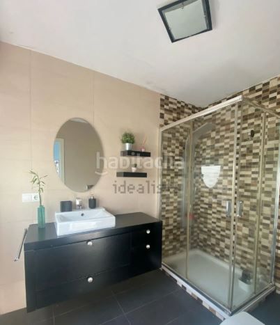 Foto cd7a133e-b724-413a-bc4d-5859a483ae08. Casa en O Milladoiro Ames
