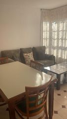 Affitto Appartamento  Avenida de rosalía de castro. Estudiantes campus sur 2 habitaciones