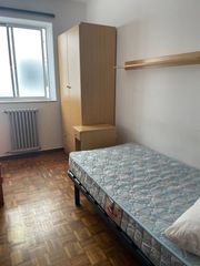 Rent Flat  Rúa da república de el salvador. Estudiantes campus sur! calefaccion incluida?gran oportunidad!!!