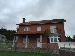 Xalet a Estrada Figueiras