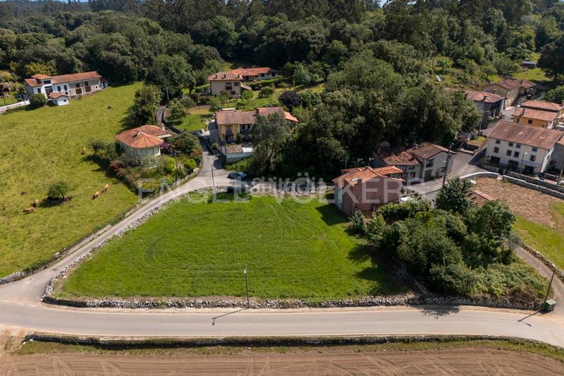 Foto 3198dce4-1268-4a0a-8293-5a307d6950e8. Terreno residenziale in Posada-Barro Llanes