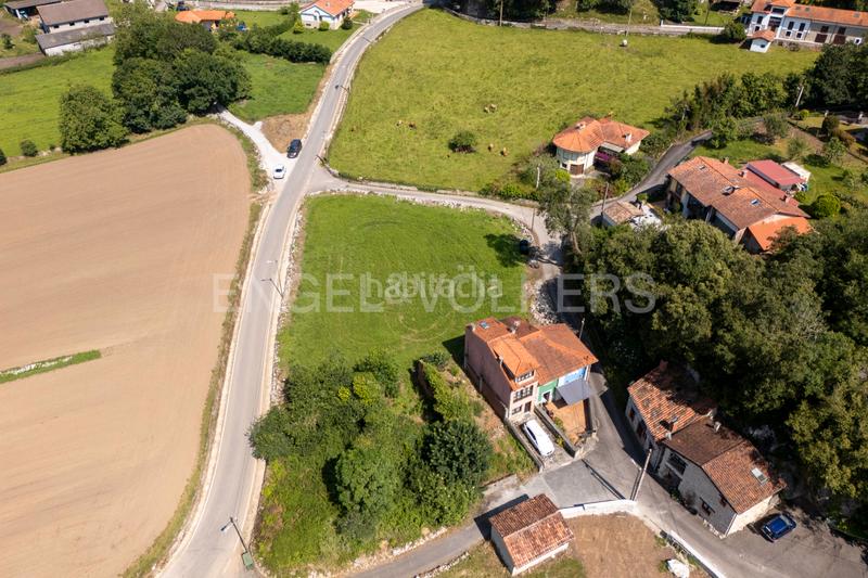 Foto dd5a4bb1-413c-4336-af53-f74dcb10e122. Terreno residenziale in Posada-Barro Llanes