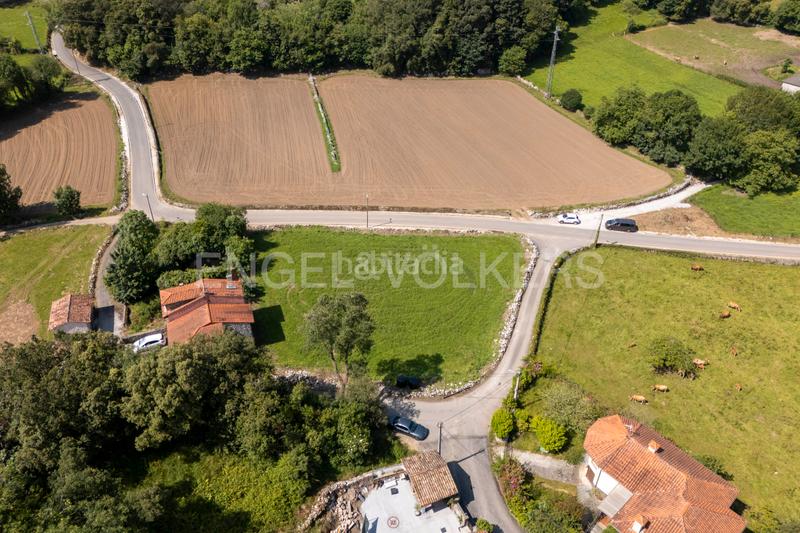 Foto ed310711-1bc4-43f0-b710-5db420870d07. Terreno residenziale in Posada-Barro Llanes