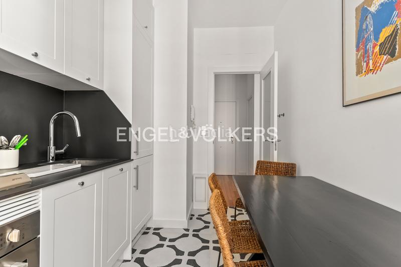 Foto 3f6c8f1a-2f8b-43a6-94bd-472e62345737. Apartment with heating in Centro Gijón