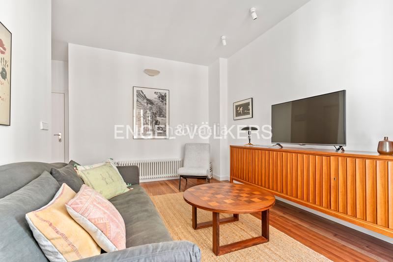 Foto 4f963681-210c-4cab-a261-e89a16b584c3. Apartment with heating in Centro Gijón