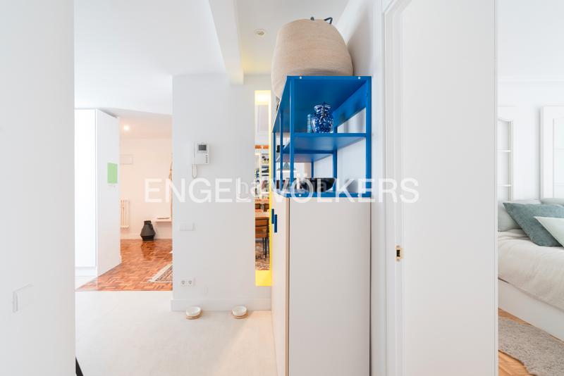 Foto 1af2afcc-cdc8-49d3-bda6-d5a9c712f17f. Alquiler apartamento bonito piso de diseño a estrenar para alquilar en zona Centro en Gijón