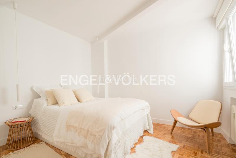 Foto afe54aef-6831-4abd-8ac7-c2f7e7ddeb68. Location appartement avec chauffage dans Centro Gijón