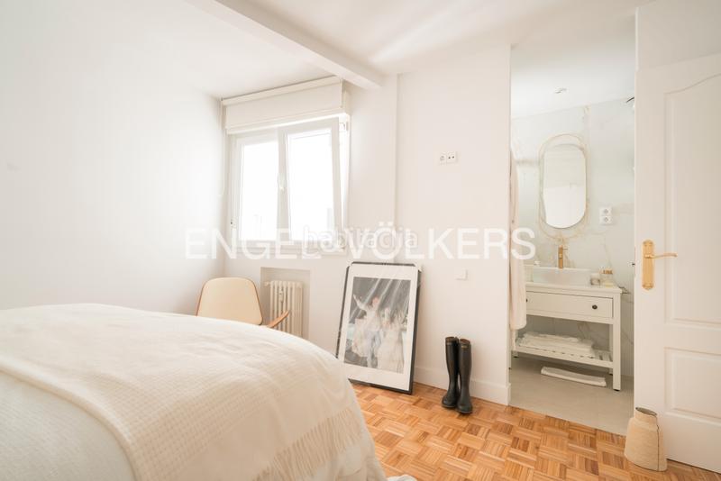 Foto 6911007d-dbab-4d7b-bb2d-8d1cb543524b. Rent apartment with heating in Centro Gijón