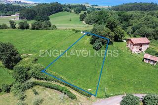 Residential Plot in Caravia. Exclusiva parcela con vistas al mar en caravia