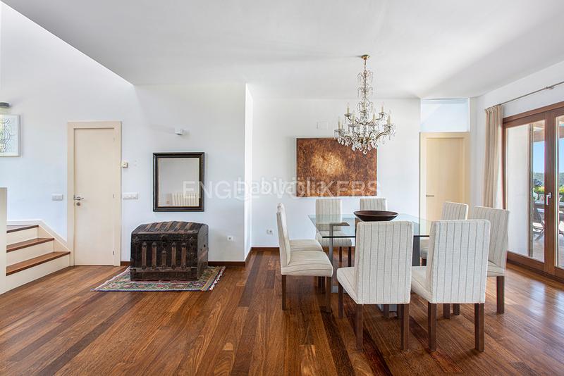 Foto 400418e4-e4e6-436f-ab4f-d3d6f35f11de. Casa exclusiva y encantadora casa con gran porcheypiscina en luanco en Gozón