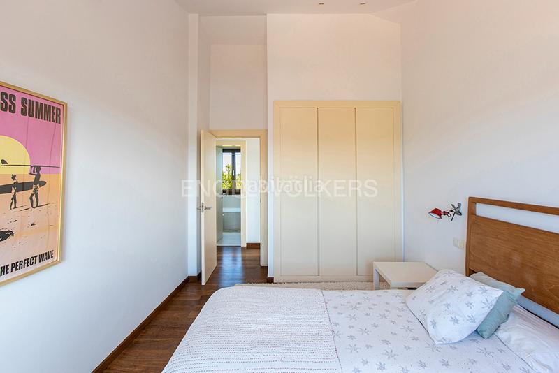 Foto 437a8478-ddaf-41f4-aa78-a627ce51aac5. Casa exclusiva y encantadora casa con gran porcheypiscina en luanco en Gozón