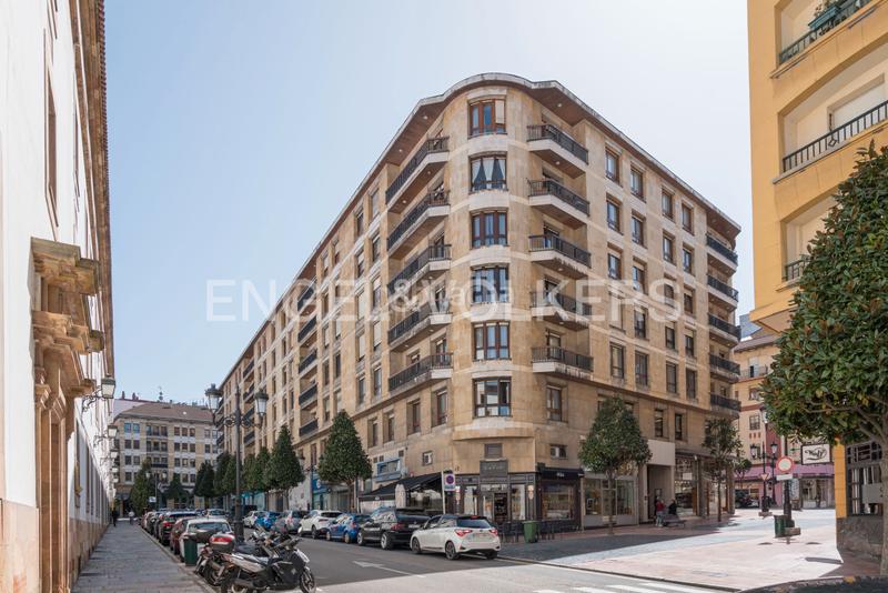 Foto ce0f12f9-e909-4d11-9067-03abfc36c3ad. Apartamento espectacular vivienda en el centro en Oviedo