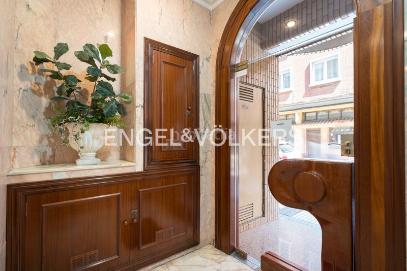 Foto 390f7639-28d1-46cb-a40d-23eb8ee34eee. Duplex con riscaldamento in La Arena Gijón