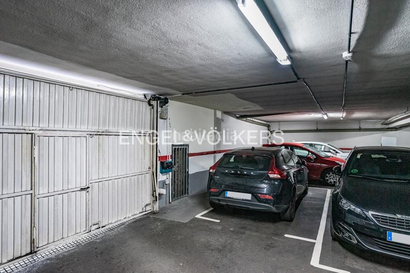 Foto 386f9e0b-ecf7-4eb5-bd85-580afc99f867. Ático exclusivo ático con gran terraza en el corazón del barrio del bibio. en Gijón