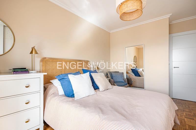 Foto d51a4ac4-6f22-4c41-bf6d-59413acf961a. Ático exclusivo ático con gran terraza en el corazón del barrio del bibio. en Gijón
