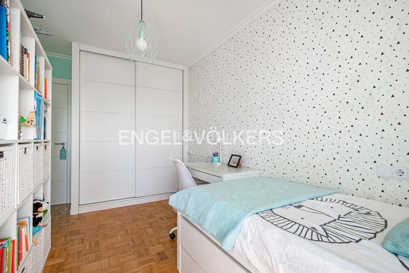 Foto f8cf19fb-0d9b-46ca-8f25-92734364de56. Ático exclusivo ático con gran terraza en el corazón del barrio del bibio. en Gijón