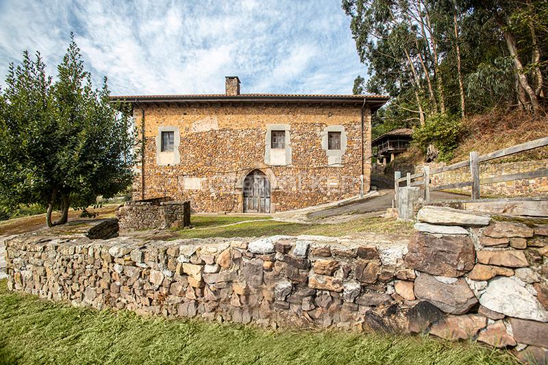 Foto 1034a92e-4e90-45a1-bfa6-e7deb1d4506d. Casa amb calefacció a Carreño