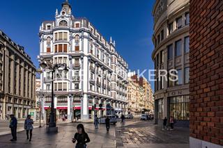 Apartament a Centro Ciudad. Una auténtica joya con vistas a la catedral de león