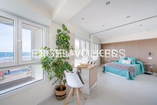 Pis a La Arena. Precioso apartamento de diseño en primera línea de playa
