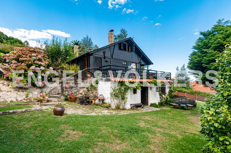 Foto 1802c73c-56ed-4d76-9098-cce7322f16c0. Haus mit heizung in Tazones - Argüero Villaviciosa