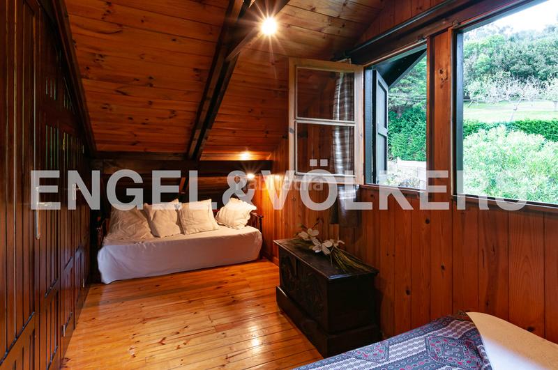 Foto 1fb388a2-3d06-4769-8222-24da8d2d194e. Haus mit heizung in Tazones - Argüero Villaviciosa