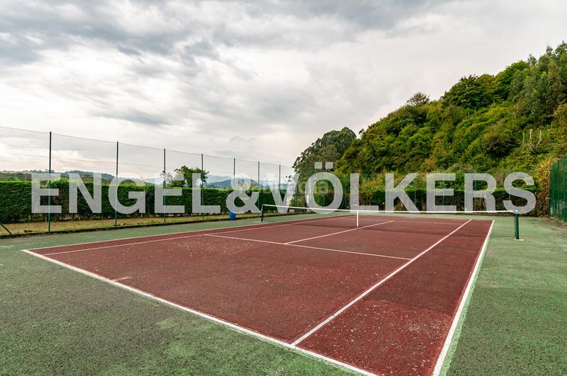 Foto 867c4624-a983-4863-90cd-e02152f196f7. Haus mit heizung in Tazones - Argüero Villaviciosa