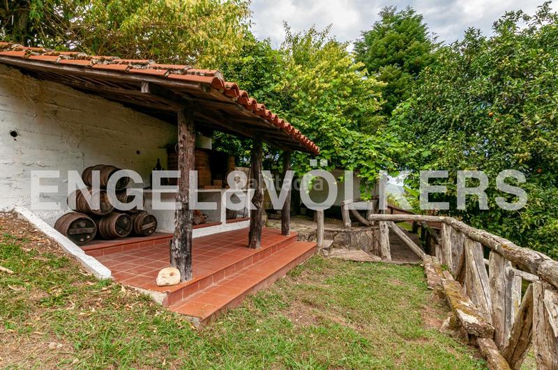 Foto 8ea33579-0aea-4235-9a8f-ee90f7363e2d. Haus mit heizung in Tazones - Argüero Villaviciosa