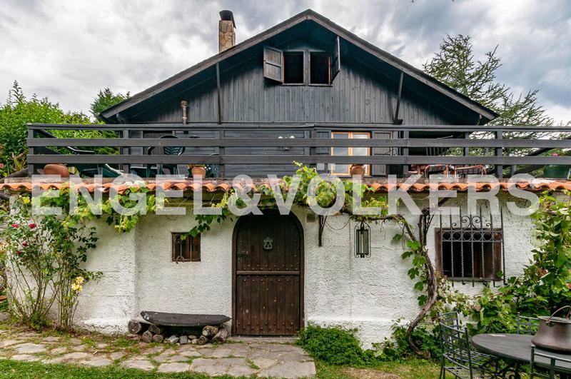 Foto a2a91e8e-3ad3-4d81-8165-cbc586a67981. Haus mit heizung in Tazones - Argüero Villaviciosa