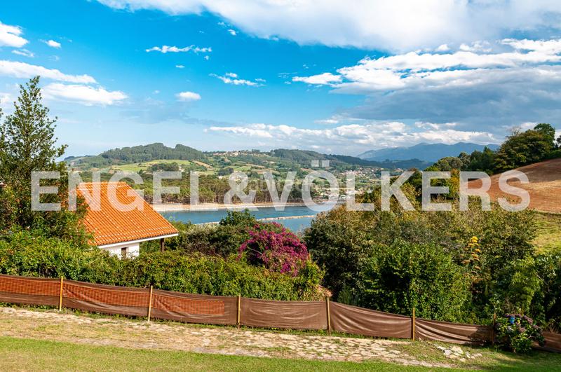 Foto f9ed7d06-9f82-4ed8-8c2d-55f727a26dcd. Haus mit heizung in Tazones - Argüero Villaviciosa