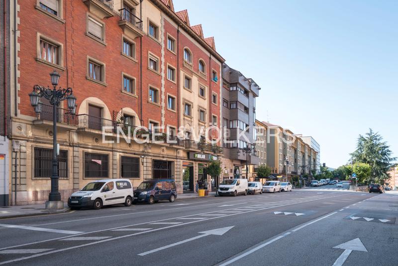 Foto 77ad4aad-f6a9-45a8-876c-e09ea5dd00cd. Apartament amb calefacció a Auditorio - Seminario - Parque de Invierno Oviedo