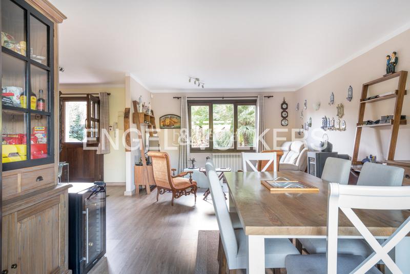 Foto 3689f4e0-0996-4a71-9e17-e9a29d57c0cc. Casa con riscaldamento parcheggio in Vibaña-Ardisana-Caldueño Llanes