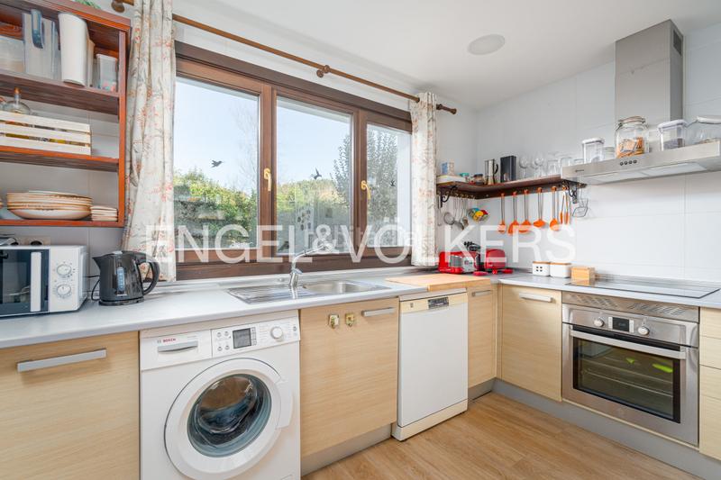 Foto 99385d6e-c231-4775-887e-af4807c1c946. Casa con riscaldamento parcheggio in Vibaña-Ardisana-Caldueño Llanes