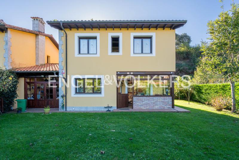 Foto e38bd69f-4155-4887-b9e4-b4a7d884f5ab. Casa con riscaldamento parcheggio in Vibaña-Ardisana-Caldueño Llanes