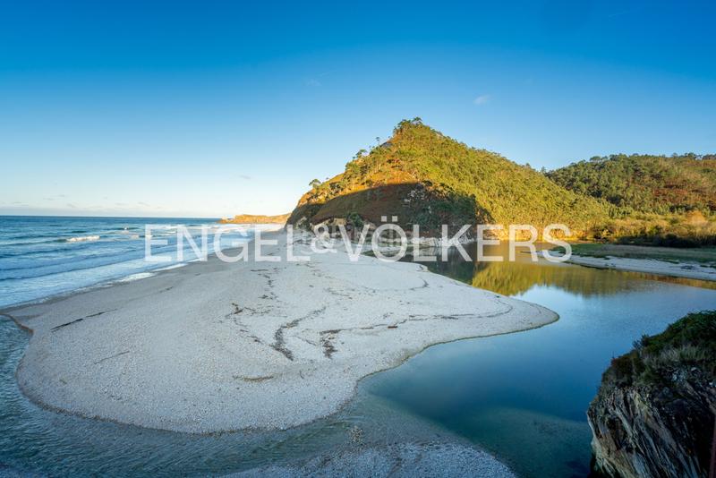 Foto f15777dc-4531-4062-abb4-bdac2f21dee1. Casa con riscaldamento parcheggio in Vibaña-Ardisana-Caldueño Llanes