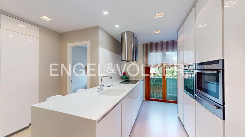 Foto 4bfb55a5-3f44-4e7e-bfcd-bf476244de79. Appartement avec chauffage parking piscine dans Viesques Gijón