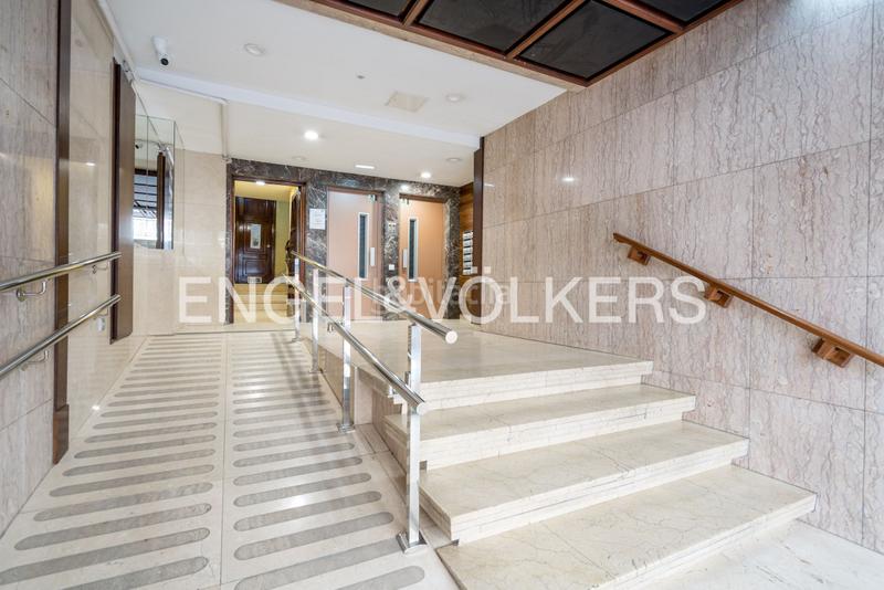 Foto 577e06fb-2343-49d4-9f81-4f93fedfe2b9. Apartament amb calefacció a Parque San Francisco - Uría Oviedo