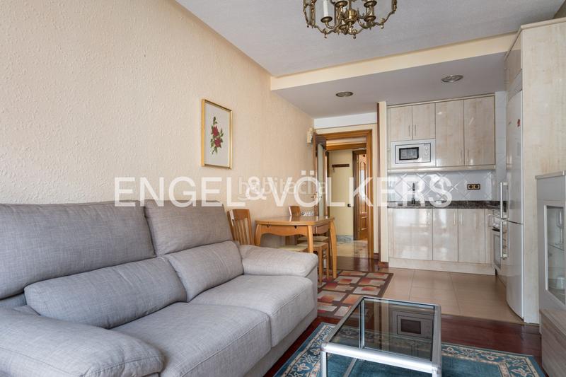 Foto 93f453e3-e052-4e65-a131-62bb59996610. Apartament amb calefacció a Parque San Francisco - Uría Oviedo